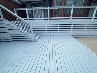 Professional deck and fence staining in Baldwin County